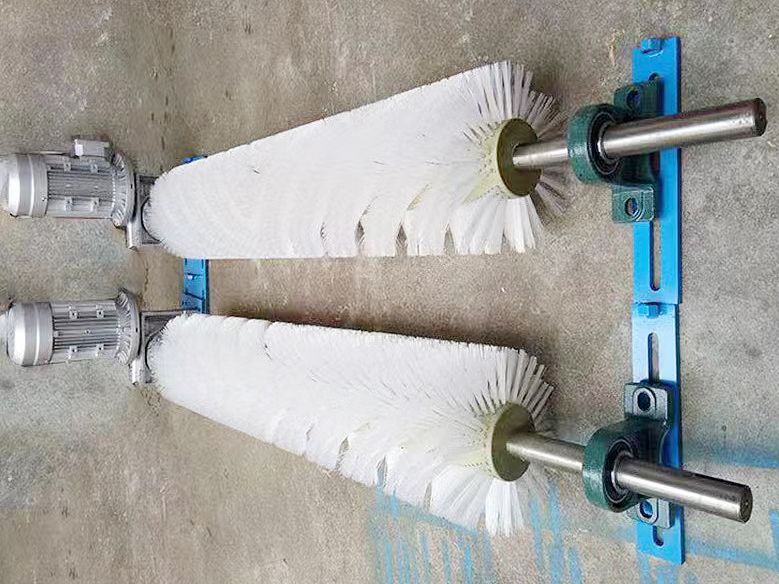 清扫器